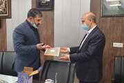 دیدار جمعی از مسئولان شهرداری با رئیس مجتمع بیمارستانی امام خمینی (ره) به مناسبت بزرگداشت روز پزشک